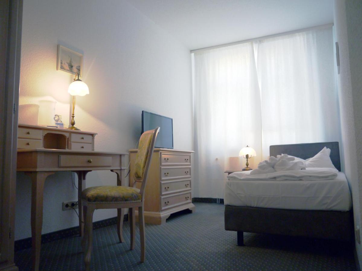 Hotel Esplanade Garni Ostseebad Kühlungsborn Eksteriør billede